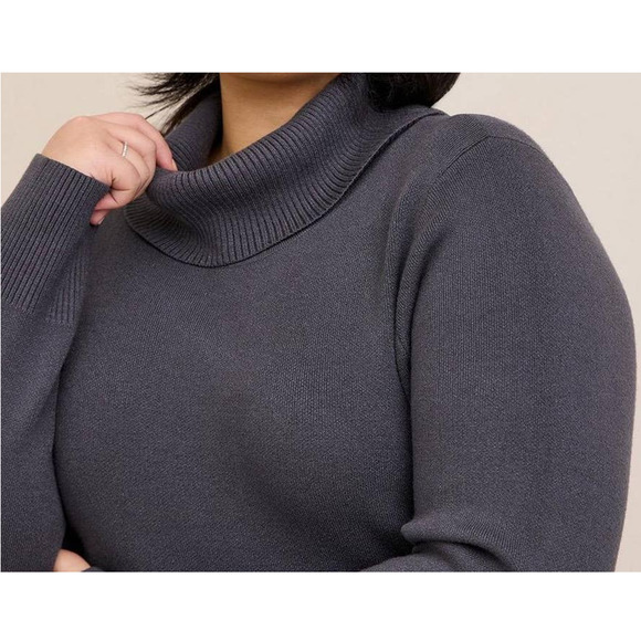 NEW $99 TORRID Sweater Dress Plus Size 2X Gray At The Knee Ultra Soft Turtleneck - Picture 2 of 8